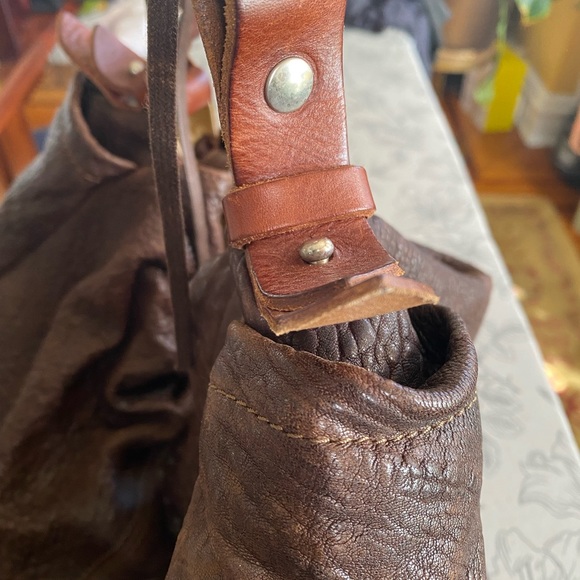 COPY - COPY - COPY - Sundance Leather bag. Gently used. - Picture 3 of 9